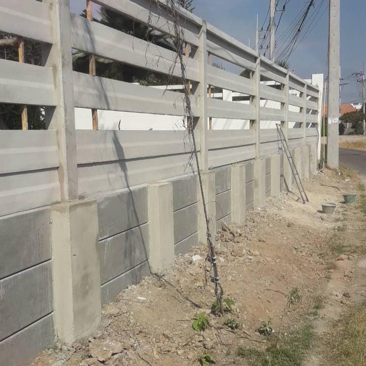 รั้ว + กำแพงกันดิน